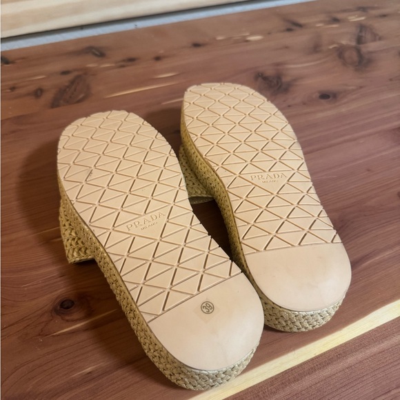 Prada raffia flatform sandal size 39 / 8.5 - Picture 3 of 4